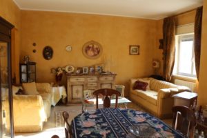Siracusa appartamento fronte mare con garage